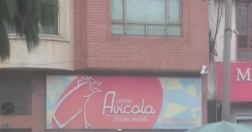 LA CASA AVICOLA EL HOGAR DEL POLLO LA CASA AVICOLA EL HOGAR DEL POLLO